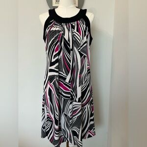 Tiana B Sleeveless Dress Midi Abstract Black & White with Splash of Pink EUC 10